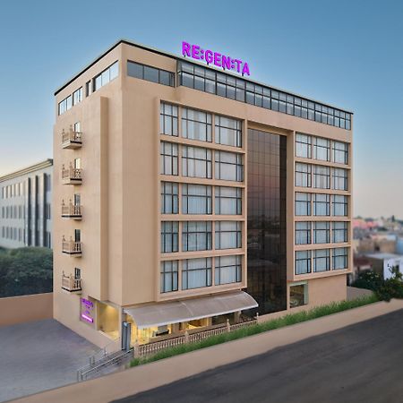 Hotel Regenta Dwarka Exterior foto